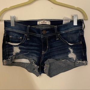 NWOT Hollister Jean Shorts